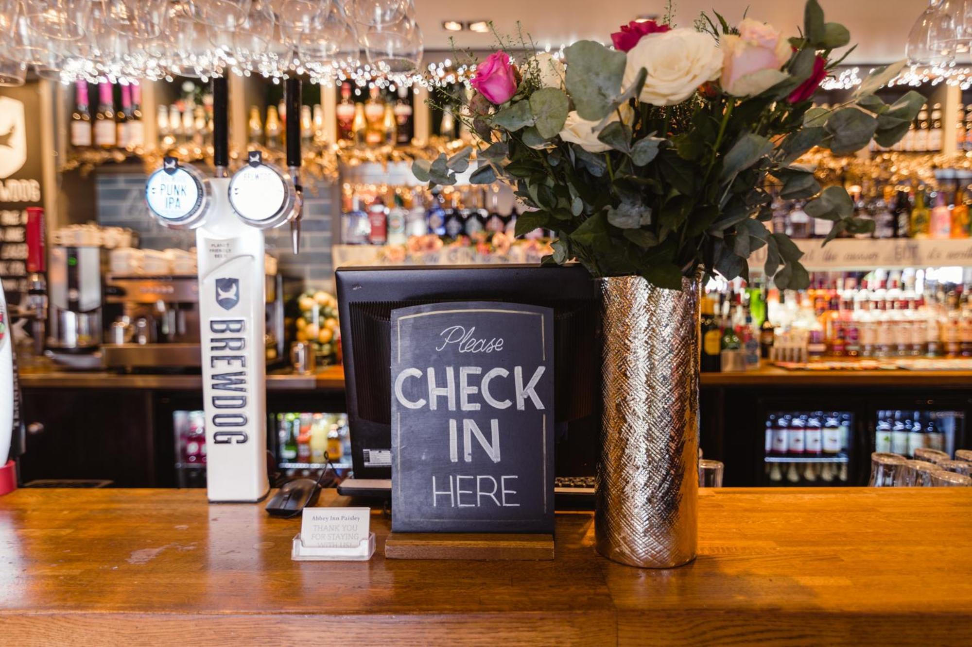 The Abbey Inn Paisley Eksteriør billede
