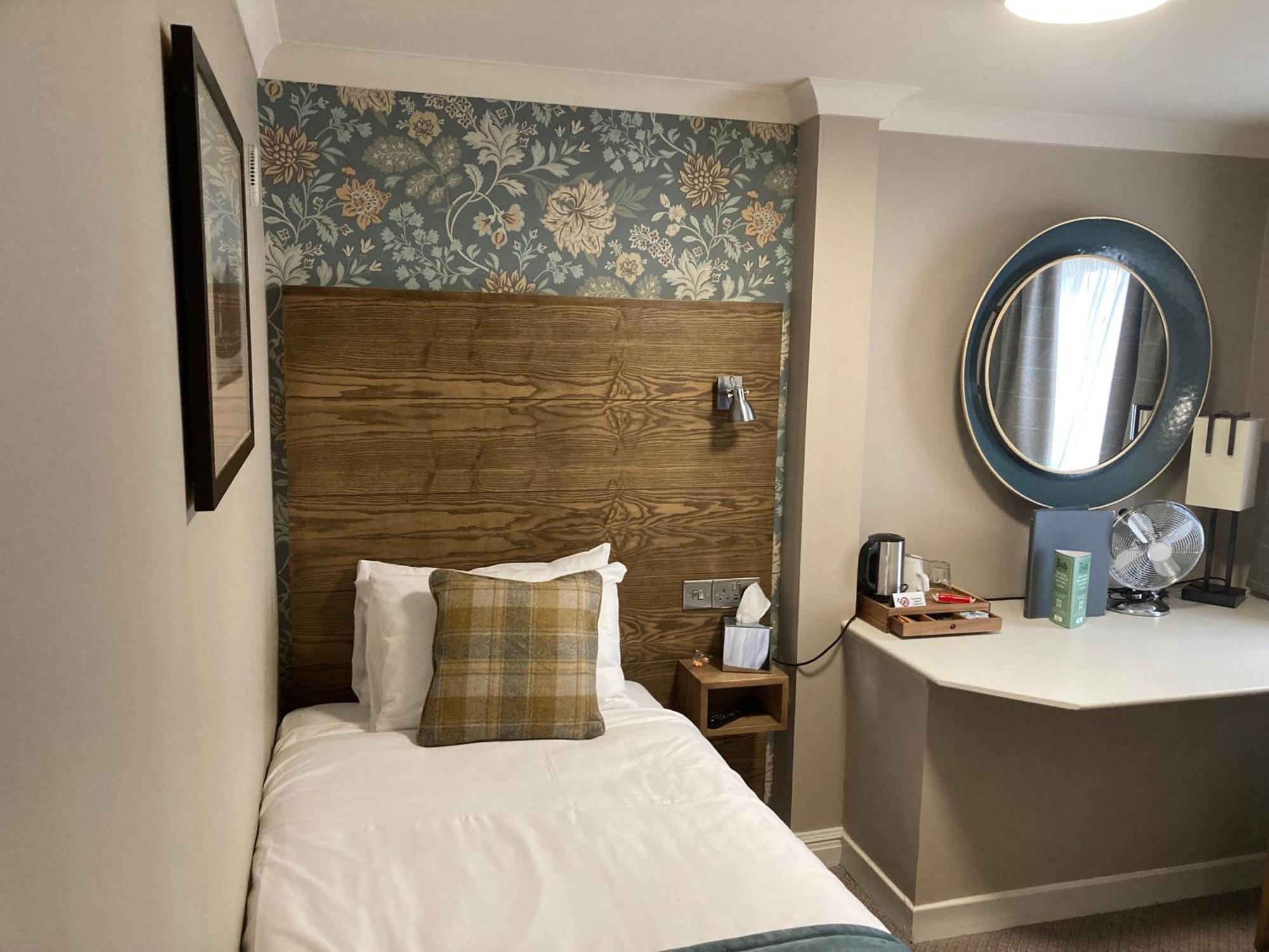 The Abbey Inn Paisley Eksteriør billede